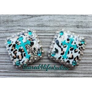 Cross conchos, turquoise cross tack, cheetah tack, sparkly screwback concho,